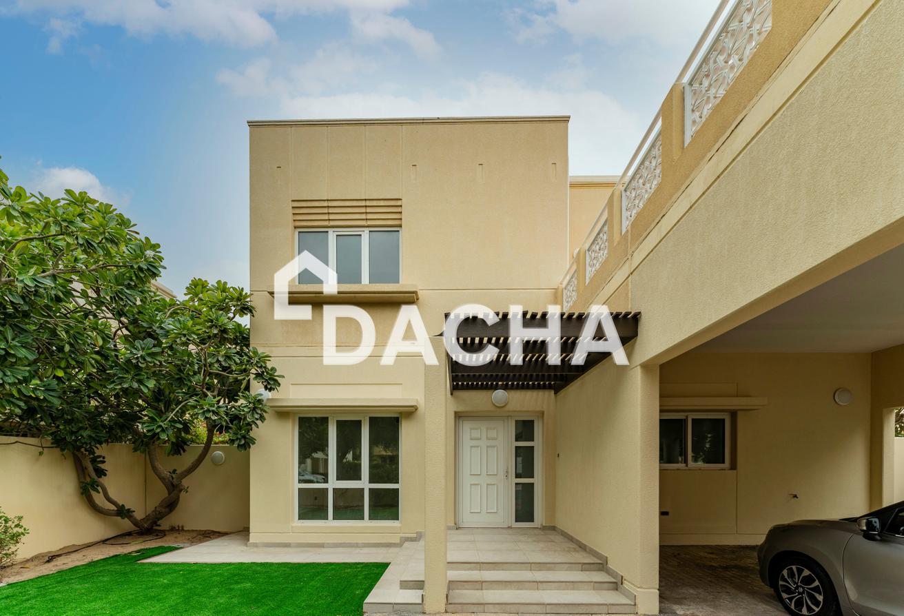 Fully Upgraded | Prime Area | Large Plot photo 14