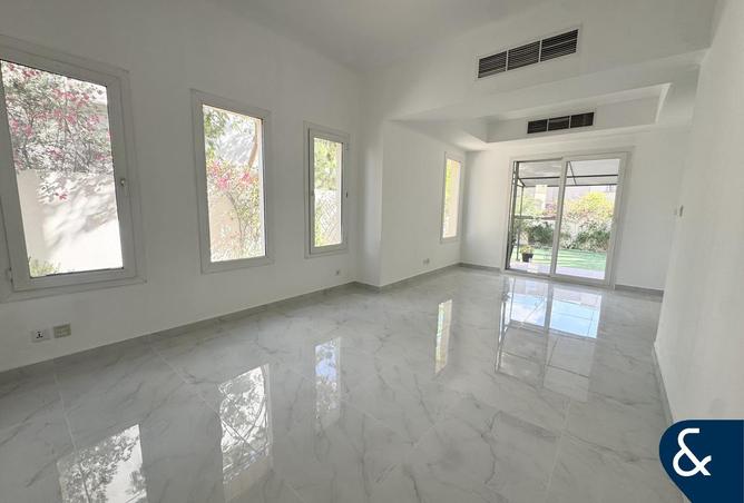 2OnUExWOC1o - صورة العقار 2