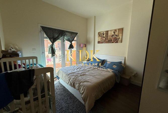 94016374 - Property Image 2