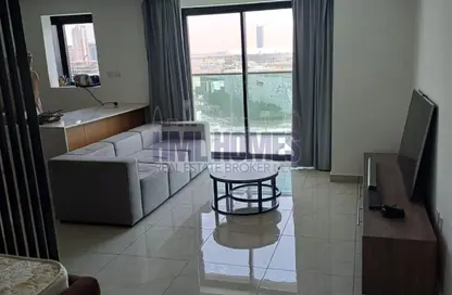 شقة - 1 حمام للايجار في ذا سكوير تاور - الضاحية 13 - قرية جميرا الدائرية - دبي