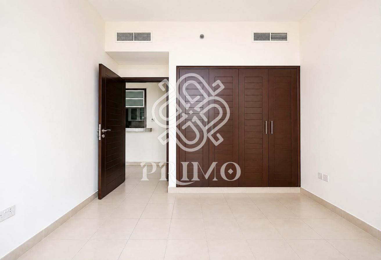 Best Price | Burj View | Vacant Now photo 9