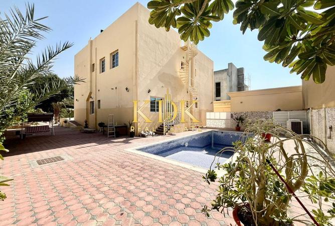 75016311 - Property Image 2