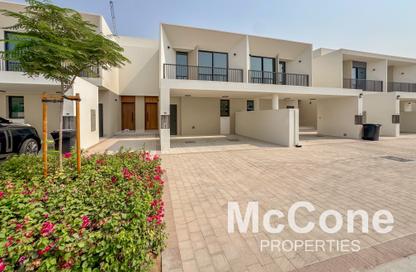 Townhouse - 4 - 5 for rent in Maha Townhouses - Town Square - Dubai