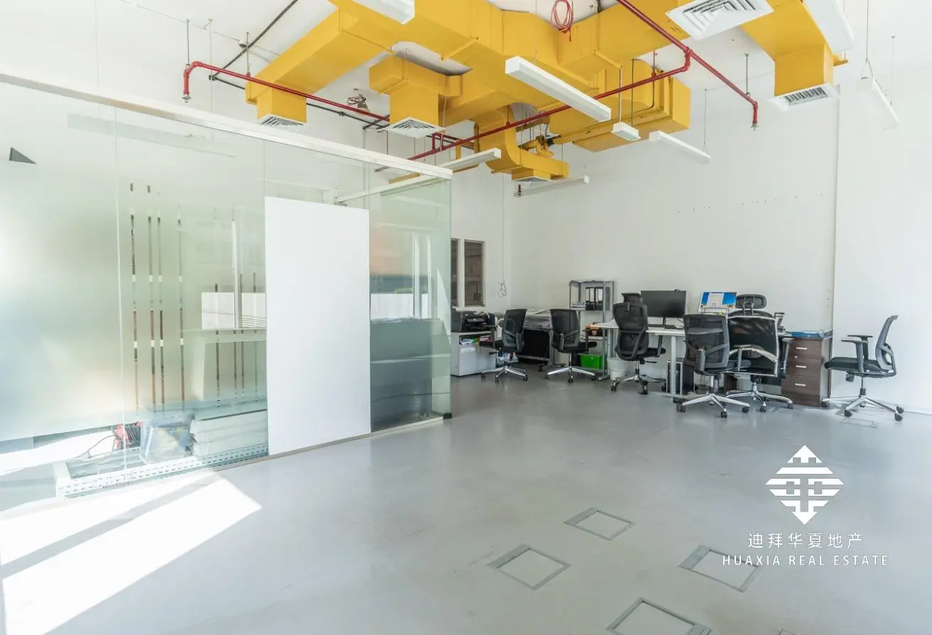 165586405 - Property Main Image