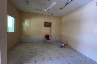 Villa - 2 Bedrooms - 2 Bathrooms for rent in Al Mamourah - Ras Al Khaimah