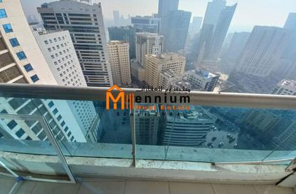 Apartment - 1 - 2 for sale in Palm Tower 3 - Palm Towers - Al Majaz - Sharjah