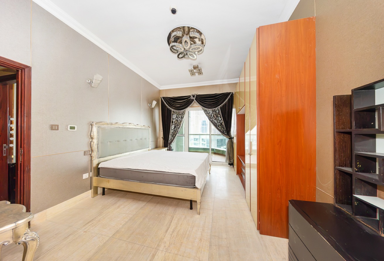 4 bedroom apartment in The Zen Tower, Dubai Marina: 6