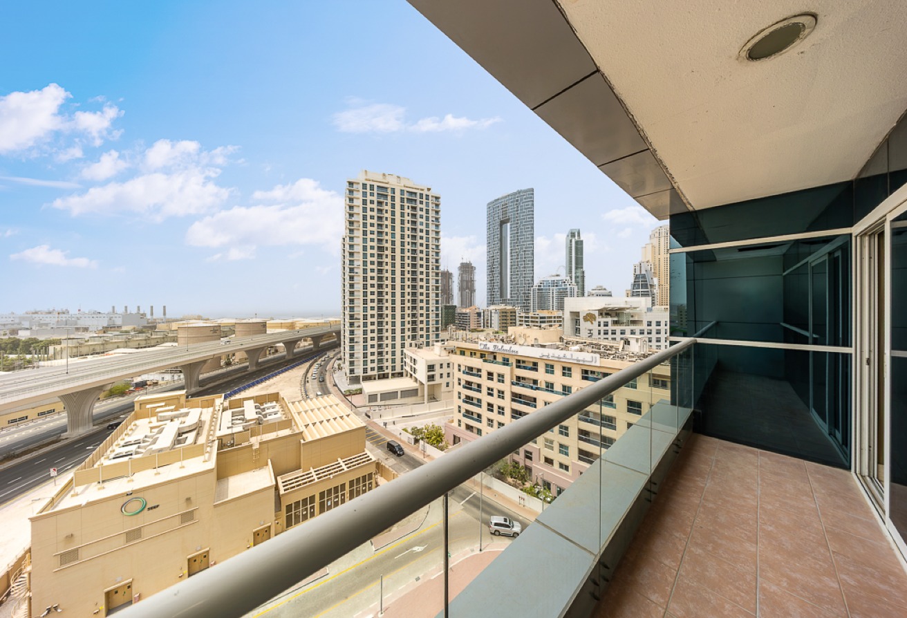 4 bedroom apartment in The Zen Tower, Dubai Marina: 15