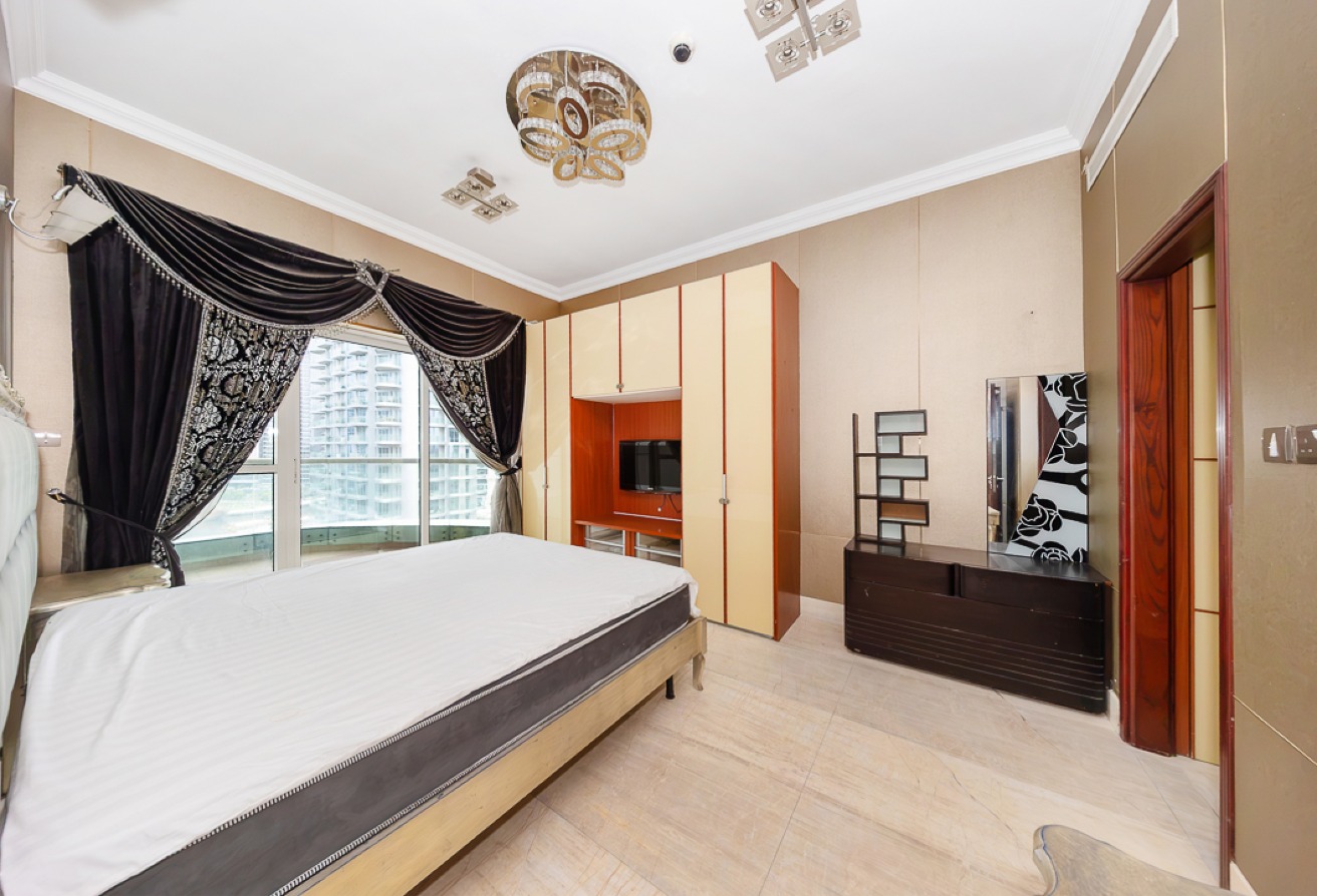 4 bedroom apartment in The Zen Tower, Dubai Marina: 11