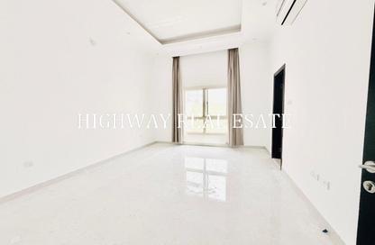 Villa - 4 - 4 for rent in Hoshi 1 - Hoshi - Al Badie - Sharjah