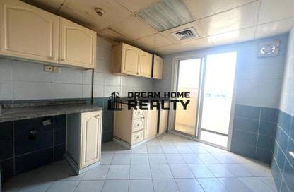 Apartment - 1 - 1 for rent in Dar Al Majaz - Jamal Abdul Nasser Street - Al Majaz - Sharjah