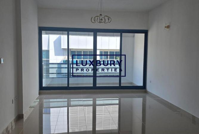128353253 - Property Image 2
