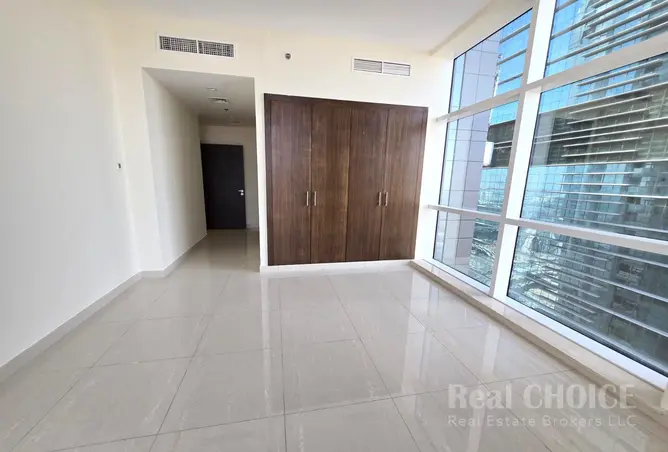 56949309 - Property Image 2