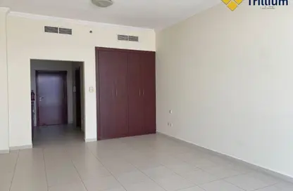 شقة - 1 حمام للايجار في برج سكالا - الخليج التجاري - دبي