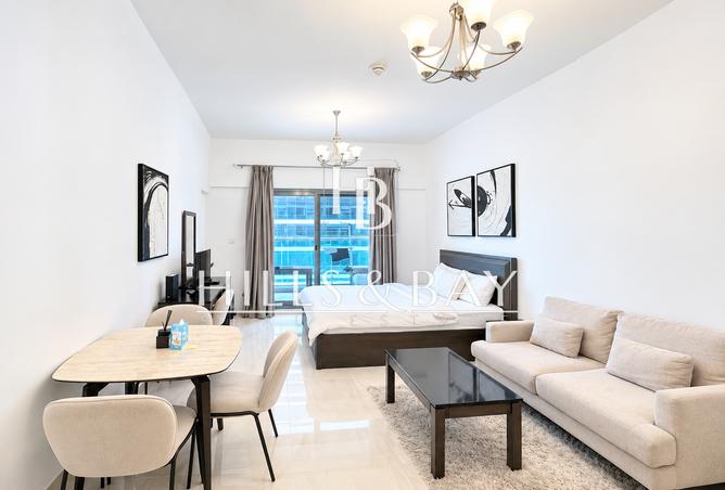 Studio | Canal View | Flexible Cheques