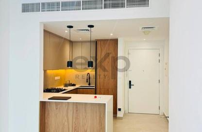Apartment - 1 - 1 for sale in Mayfair Tower - Business Bay - Dubai Apartment - 1 - 1 for sale in Mayfair Tower - Business Bay - Dubai