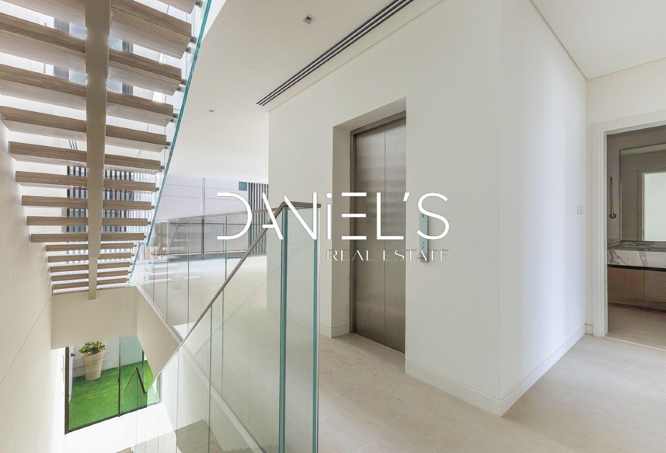 3 Beds + Maid | G+2 | Burj View | Move-in Ready photo 9