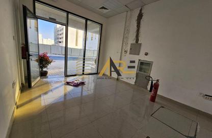 Shop - Studio for rent in Aljada - Sharjah