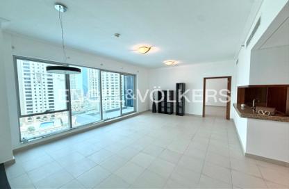 Apartment - 1 Bedroom - 2 Bathrooms for rent in Paloma Tower - Marina Promenade - Dubai Marina - Dubai
