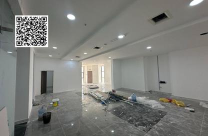 طابق كامل - استوديو - 5 حمامات للايجار في عجمان كزيك تاورز - الراشدية 1 - الراشدية - عجمان