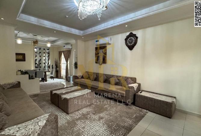 87031585 - Property Image 2