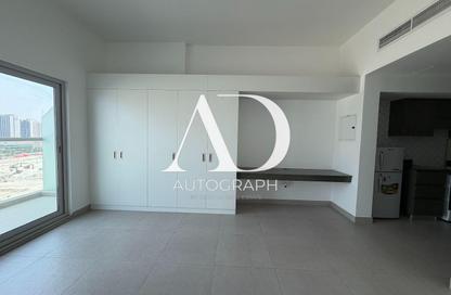 Apartment - Studio - 1 Bathroom for rent in Bella Rose - Dubai Science Park - Dubai