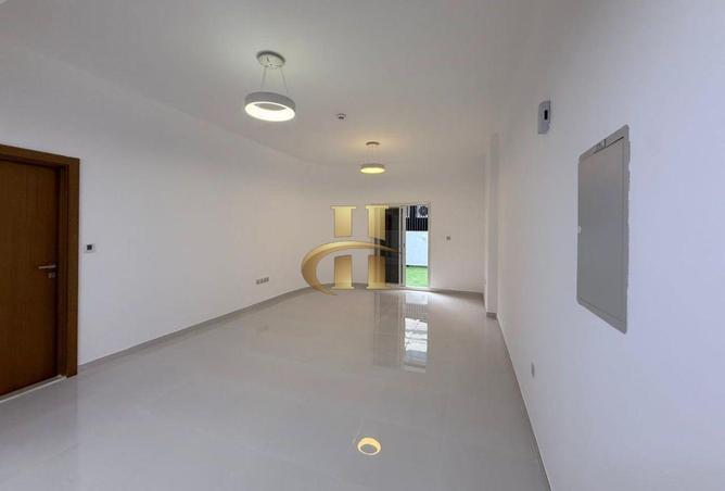 76168195 - صورة العقار 3