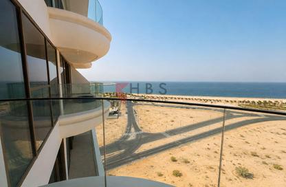 شقة - 2 غرف نوم - 3 حمامات للايجار في Beach Walk Residences 2 - بيتش ووك ريزيدنسز - جزر دبي - دبي