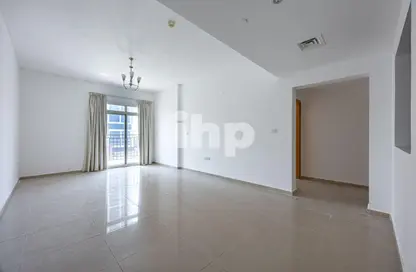 شقة - غرفة نوم - 1 حمام للايجار في May ريزيدنس 1 - ماي رزدنس - الضاحية 10 - قرية جميرا الدائرية - دبي