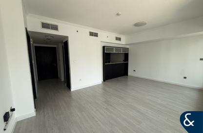 Apartment - 1 - 2 for rent in Al Majara 2 - Al Majara Towers - Dubai Marina - Dubai Apartment - 1 - 2 for rent in Al Majara 2 - Al Majara Towers - Dubai Marina - Dubai