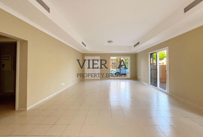 16133012 - Property Image 2