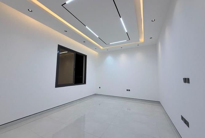 144602323 - Property Image 3