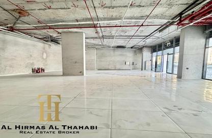 Retail - Studio - 1 Bathroom for rent in Sama Al Jaddaf - Al Jaddaf - Dubai