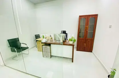 Office Space - 1 Bedroom - 1 Bathroom for rent in Red Avenue - Al Garhoud - Dubai