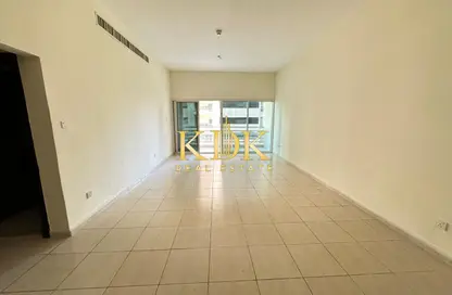 شقة - 2 غرف نوم - 3 حمامات للايجار في أوليمبك بارك 2 - أبراج اولمبيك بارك - مدينة دبي الرياضية - دبي