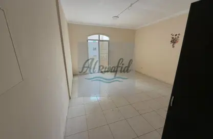شقة - غرفة نوم - 1 حمام للايجار في الراشدية 3 - الراشدية - عجمان
