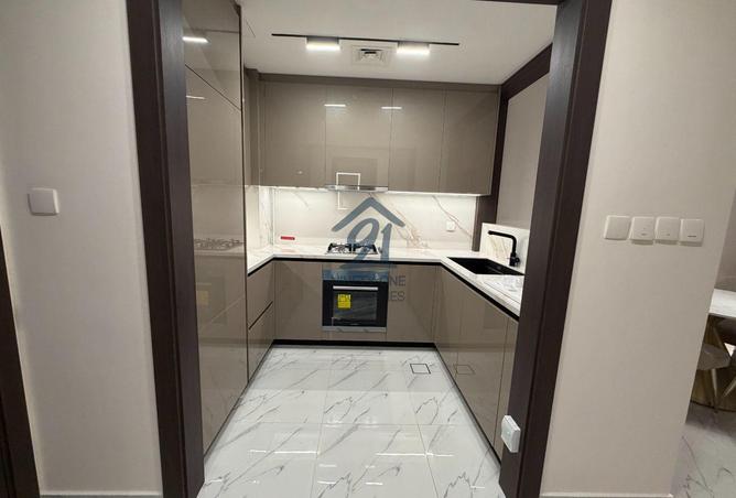 53173215 - Property Image 3