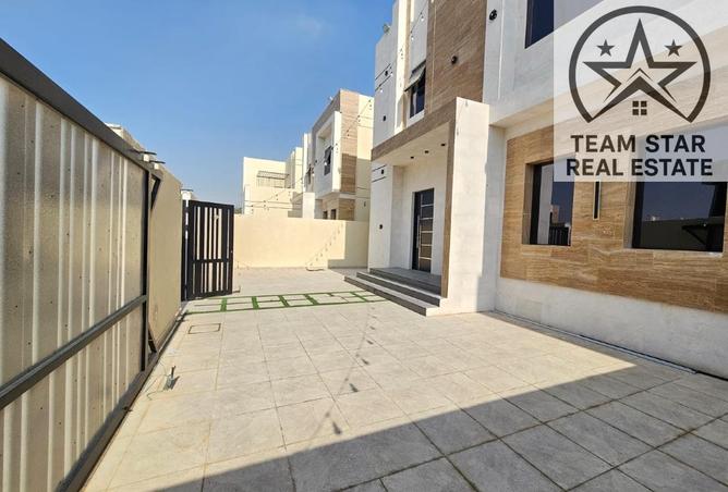137447530 - Property Image 2