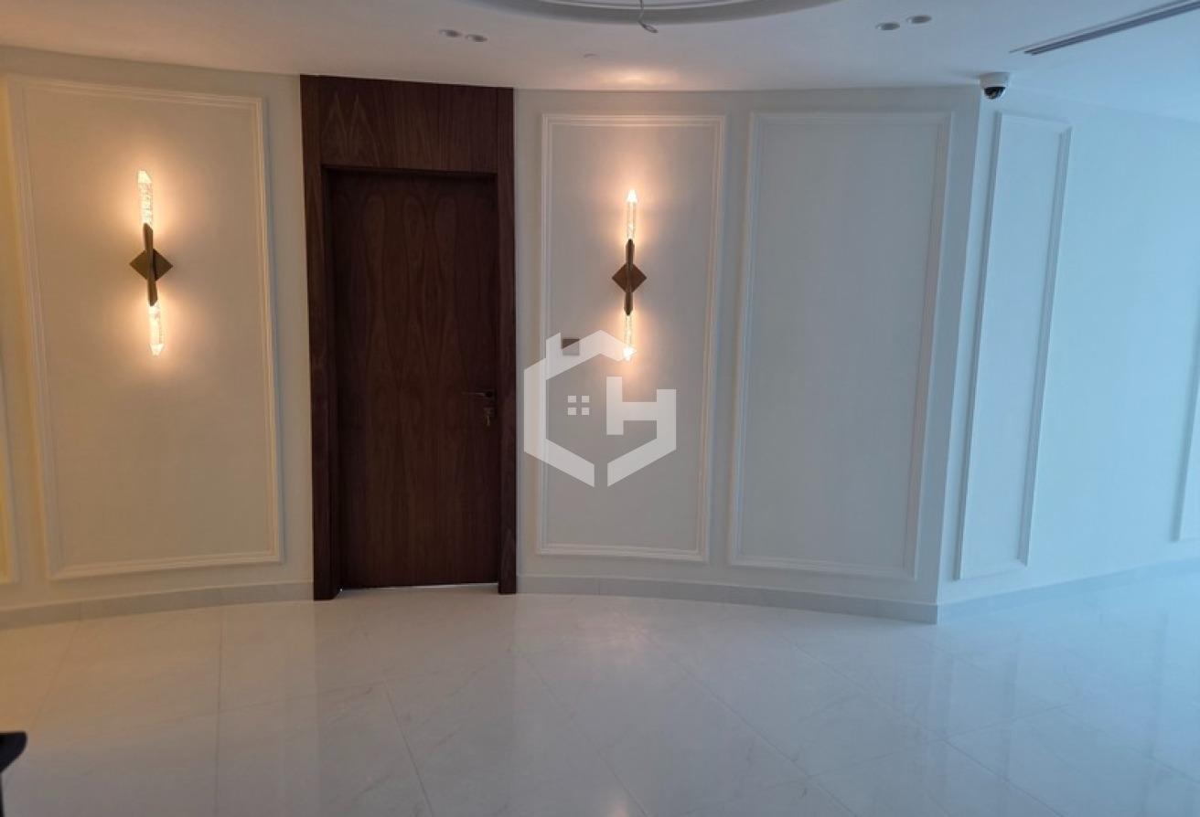 Exclusive | Full Marina View | Upgraded photo 17