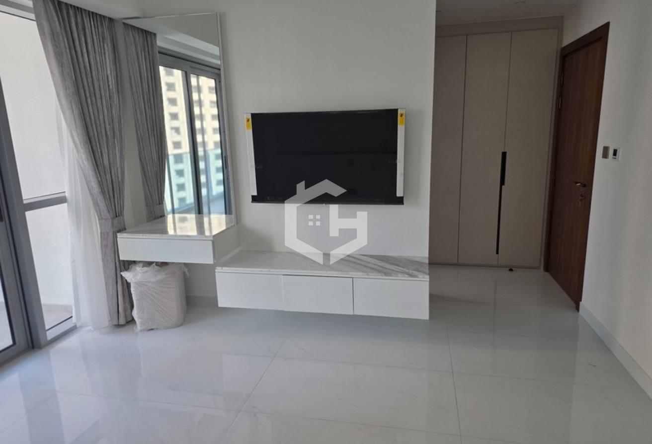 Exclusive | Full Marina View | Upgraded photo 19