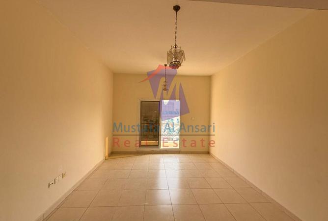 82383317 - Property Main Image