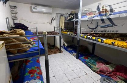 Labor Camp - Studio - 7+ Bathrooms for rent in Industrial Area 2 - Sharjah Industrial Area - Sharjah