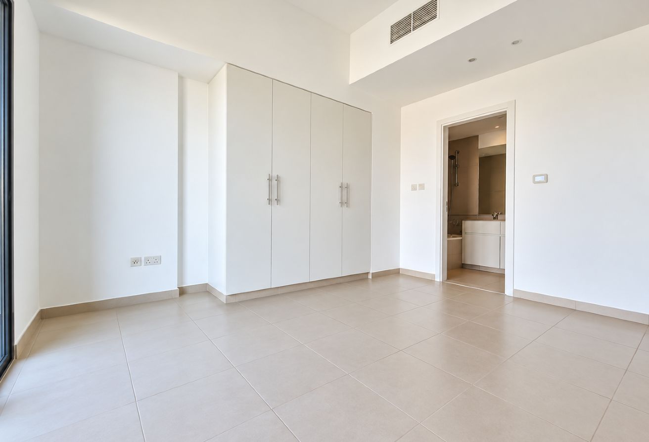 2 bedroom apartment in Hayat Boulevard 2A, Town Square: 5