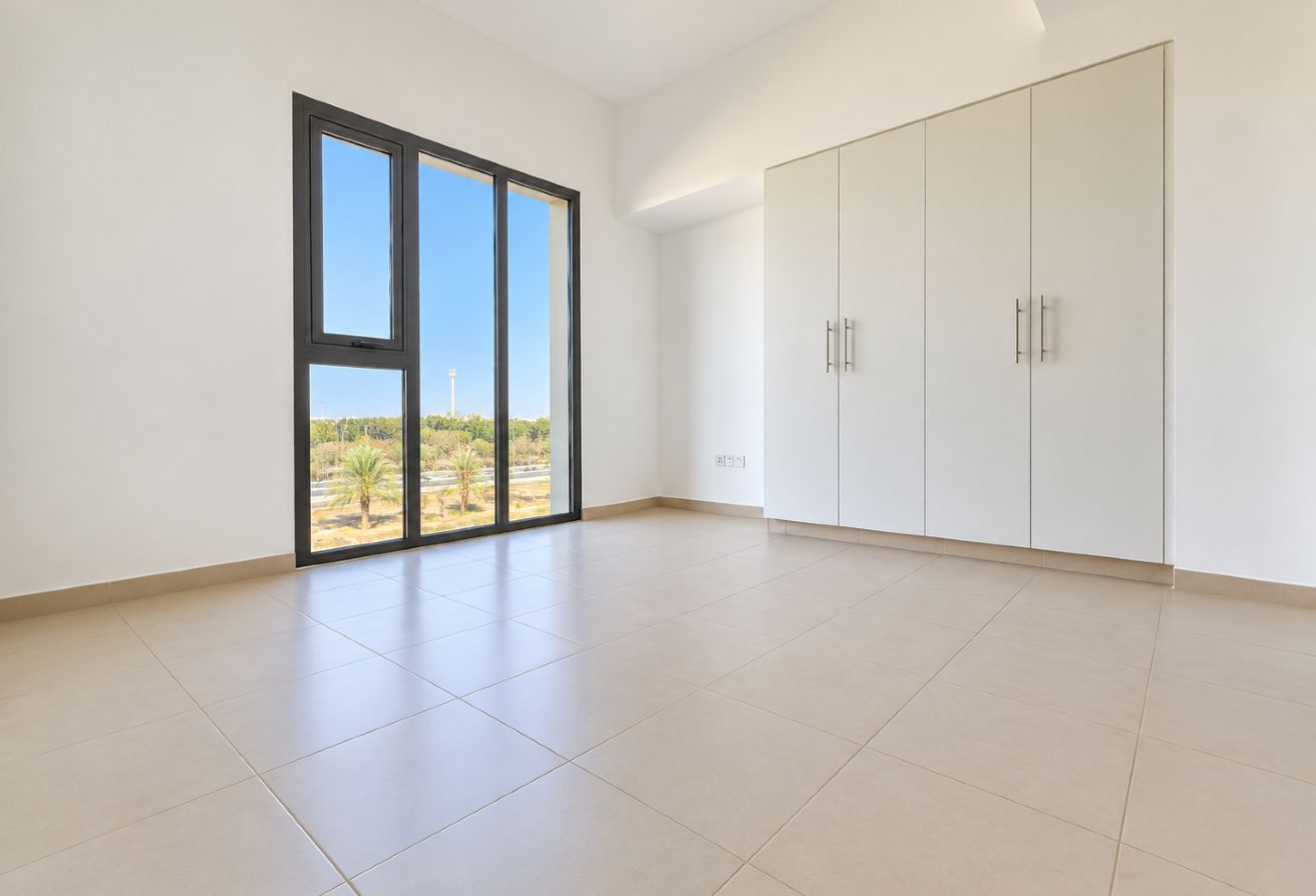 2 bedroom apartment in Hayat Boulevard 2A, Town Square: 8
