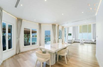 Villa - 4 Bedrooms - 5 Bathrooms for rent in Garden Homes Frond B - Garden Homes - Palm Jumeirah - Dubai
