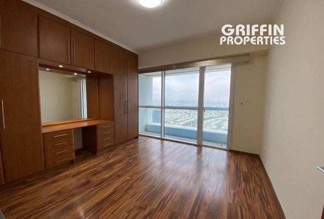 92706010 - Property Image 3