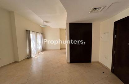 Apartment - Studio - 1 for rent in Al Thamam 51 - Al Thamam - Remraam - Dubai Apartment - Studio - 1 for rent in Al Thamam 51 - Al Thamam - Remraam - Dubai