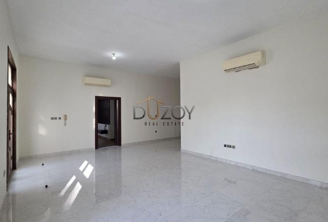 119738920 - Property Image 3