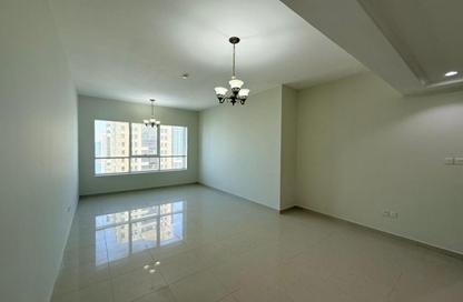 Apartment - 3 Bedrooms - 4 Bathrooms for rent in Al Khan Corniche - Al Khan - Sharjah