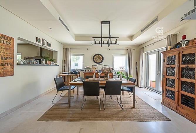 65154390 - Property Image 3